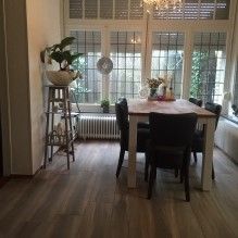 Tegels houtlook woonkamer