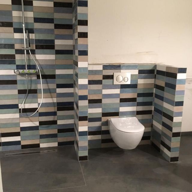 Modern toilet