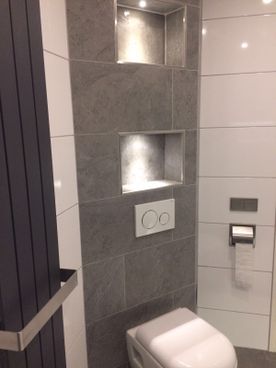 Tegels toilet antraciet