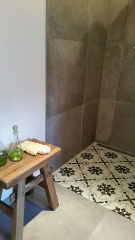 Mooie vloertegels douche